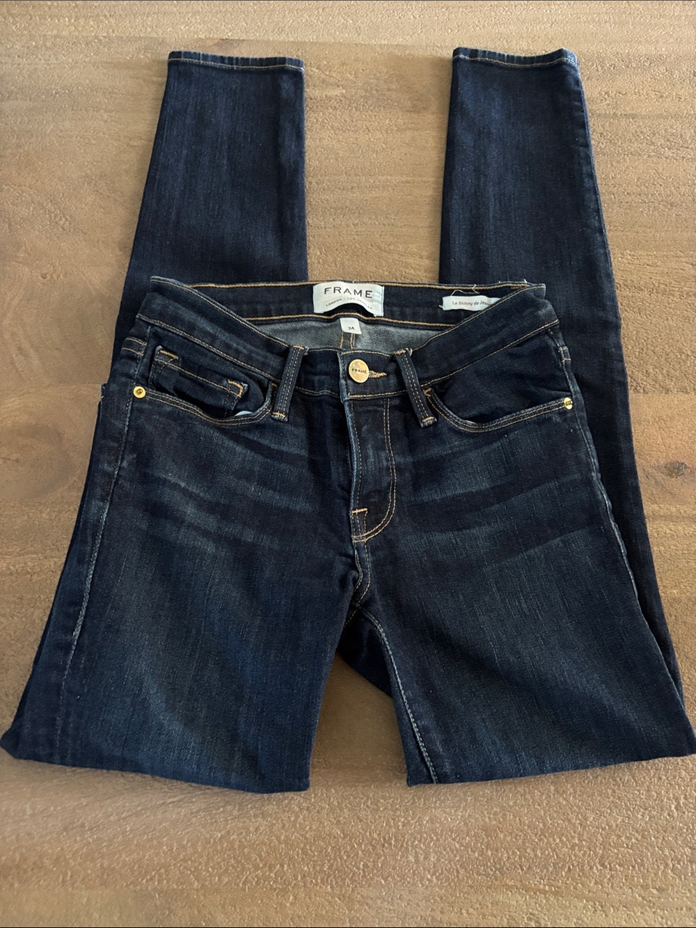 Frame Denim Women's Dark Indigo Skinny Jeans